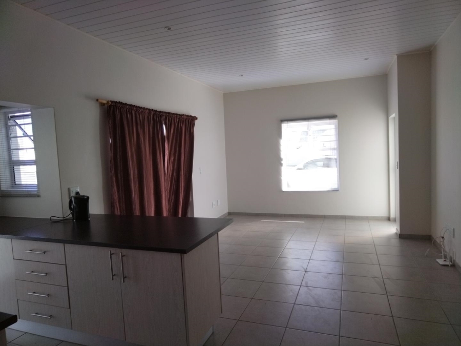 To Let 2 Bedroom Property for Rent in Laaiplek Western Cape